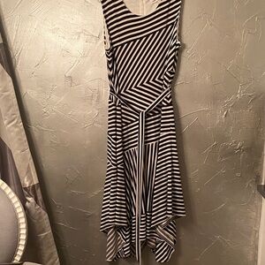 Calvin Klein Variating Striped Black and White Women's Dress w/handkerchief hem